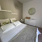 Le Marceau - Maison Climatisee Avec Jardin Apartment